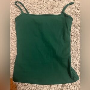 Fitted Green Sleeveless Camisole Top